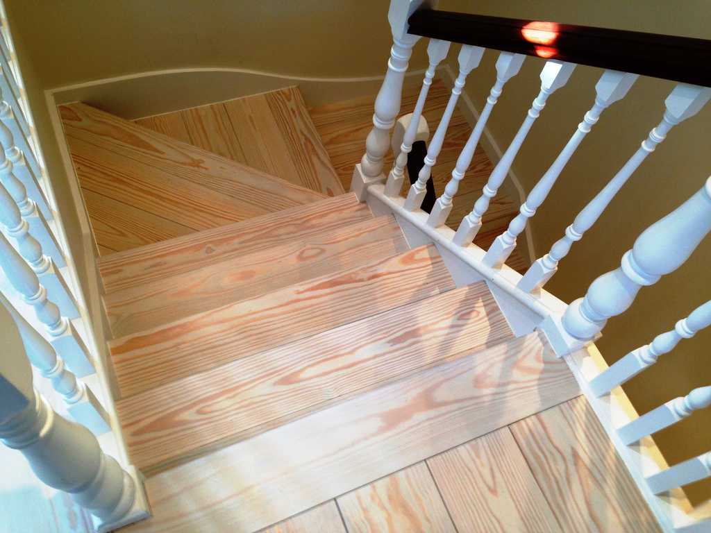 Wooden Staircases London / Surrey / West Sussex - Wood on ...