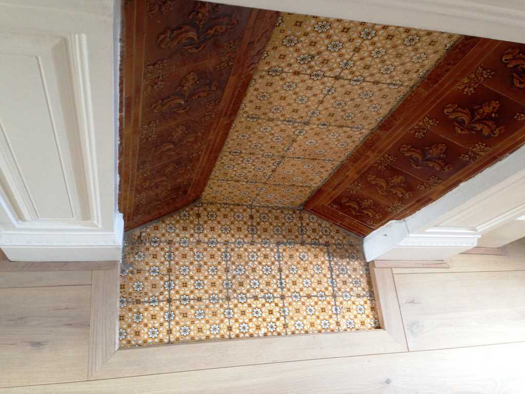 027_b_picture_frame_fireplace_solid_oak_floorboards_limed_scandinavian_custom_wood_flooring